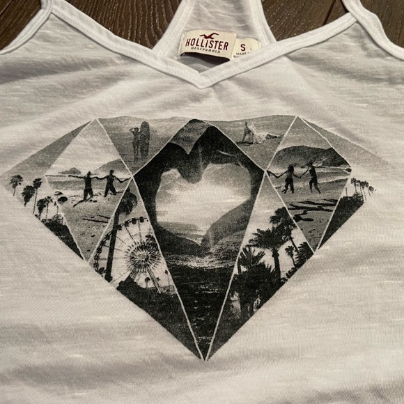 Hollister Crop Top - Picture 4 of 5